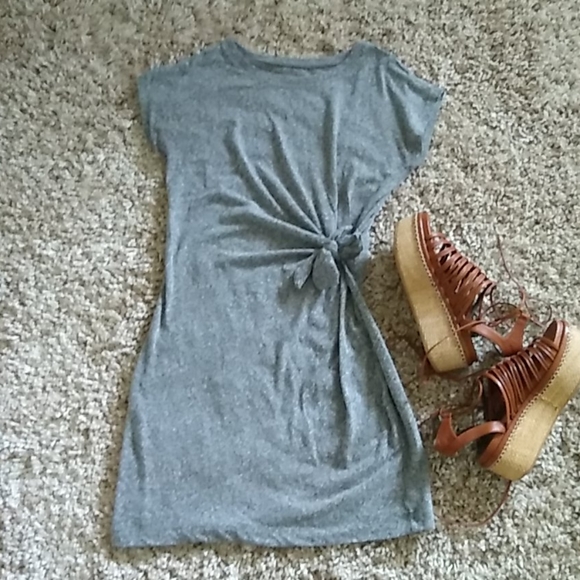 aerie Dresses & Skirts - Aerie Tie Waist T-shirt Dress